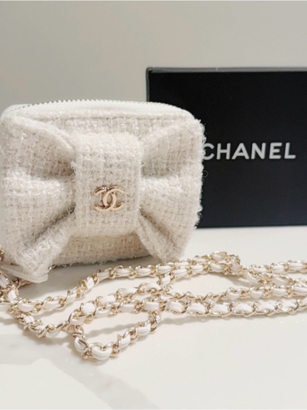 CHANEL Cream Tweed Bow Mini Crossbody with Gold Chain